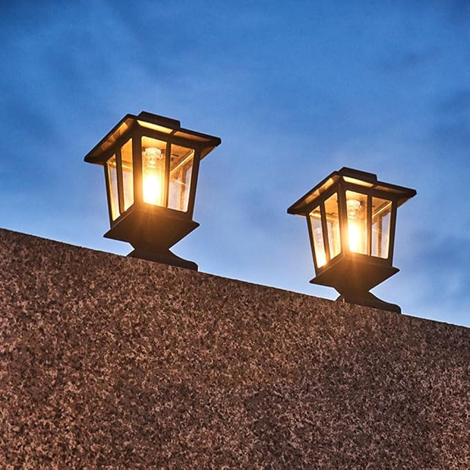 Set 4 Lămpi Solare Tip Felinar – Stil și Siguranță pentru Curte, Gard și Gazon