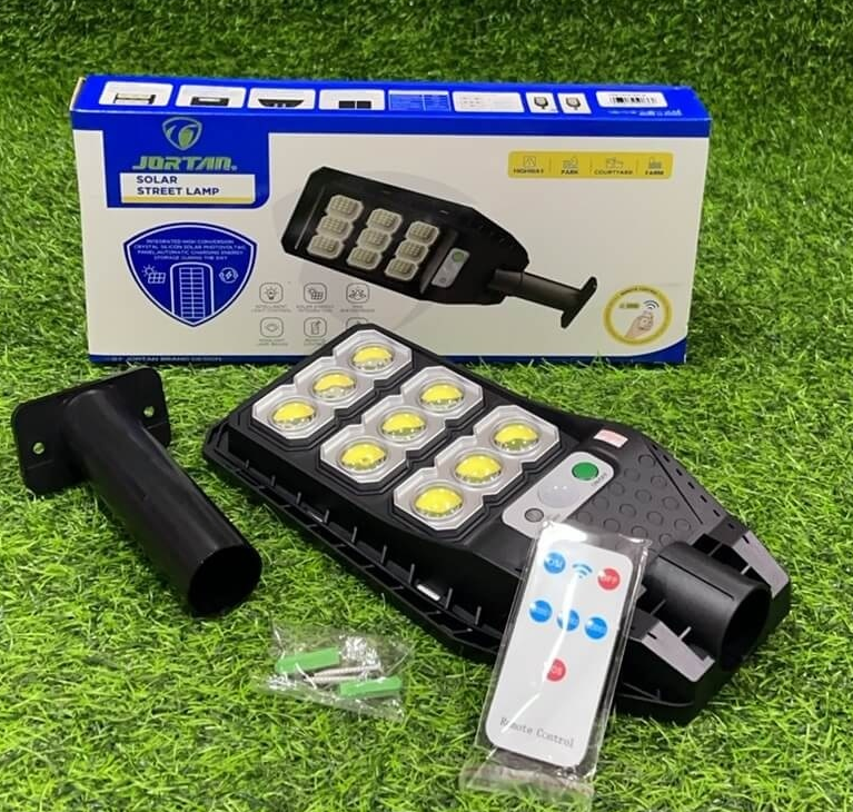 Set 2 Lampi Solare Stradale Jortan - 200W - 189 LED+ PRODUS SURPRIZA!