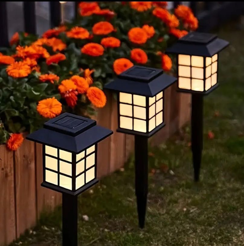 Set 10 Lampi Solare De Gradina Cu Iluminare Automata Pana La 10 Ore