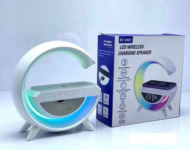Boxa Portabila cu Iluminare LED, Radio FM, Microfon Incorporat, Ceas Digital, Baterie Reincarcabila, Multicolor, 24x23x8cm