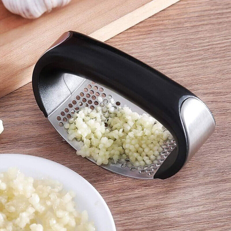 Presa manuala inox pentru usturoi si legume | Design curbat ergonomic | Usor de folosit si curatat, durabil si rezistent